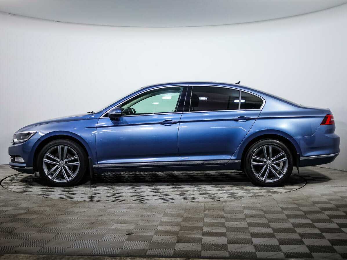 Volkswagen Passat 2017 года с пробегом. Фото: #6