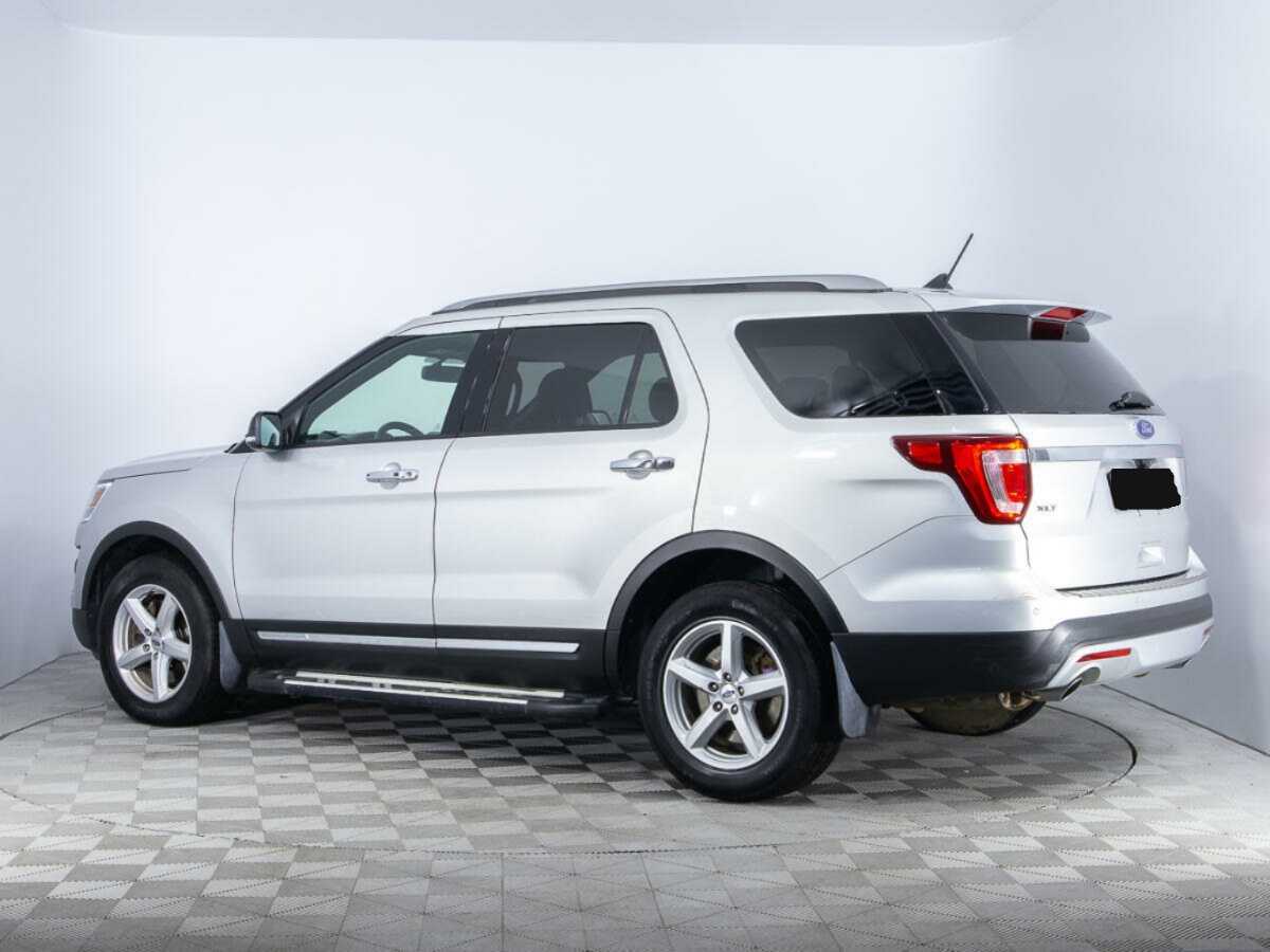 Ford Explorer 2017 года с пробегом. Фото: #6