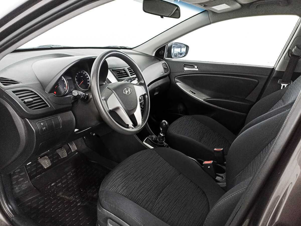 Hyundai Solaris 2014 года с пробегом. Фото: #13