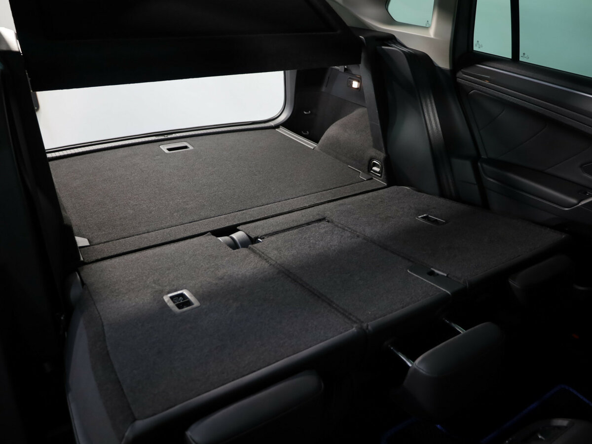 Volkswagen Tiguan 2019 года с пробегом. Фото: #25