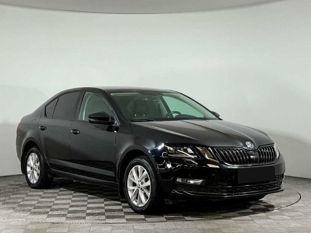 Skoda Octavia 2019 года с пробегом. Фото: #2