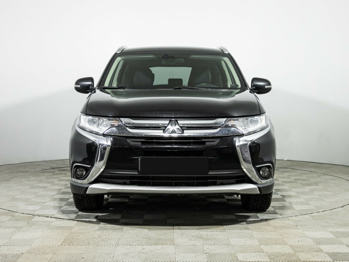 Mitsubishi Outlander 2016 года с пробегом. Фото: #1