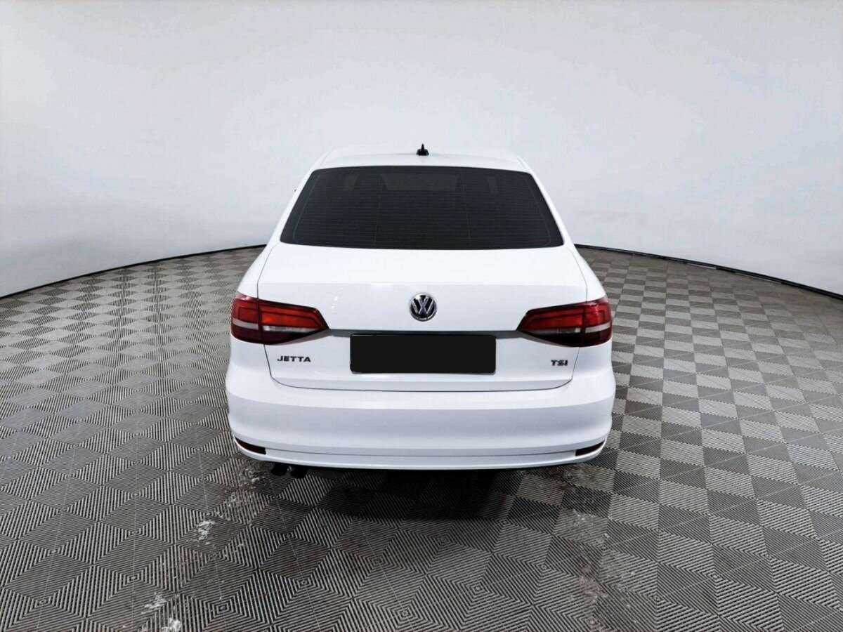 Volkswagen Jetta 2016 года с пробегом. Фото: #5