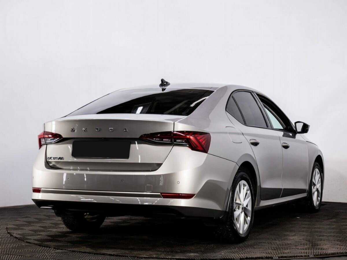 Skoda Octavia 2021 года с пробегом. Фото: #5