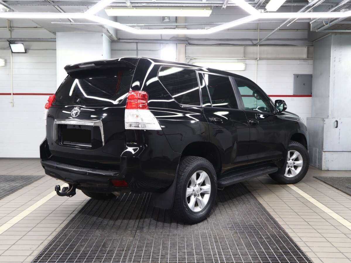 Toyota Land Cruiser Prado 2013 года с пробегом. Фото: #1