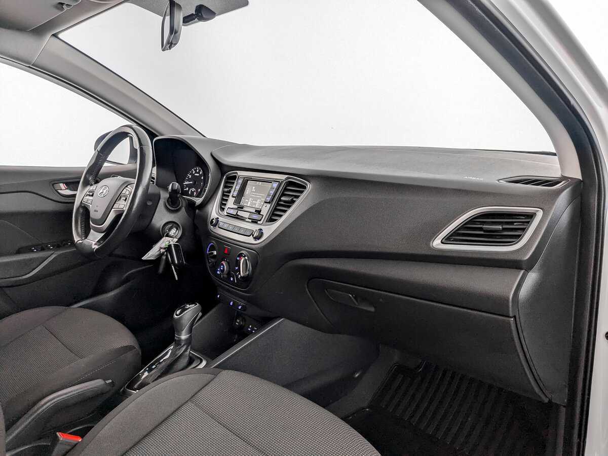 Hyundai Solaris 2018 года с пробегом. Фото: #9