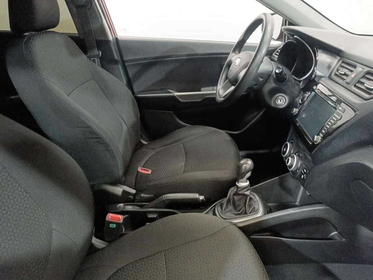 Kia Rio 2012 года с пробегом. Фото: #9