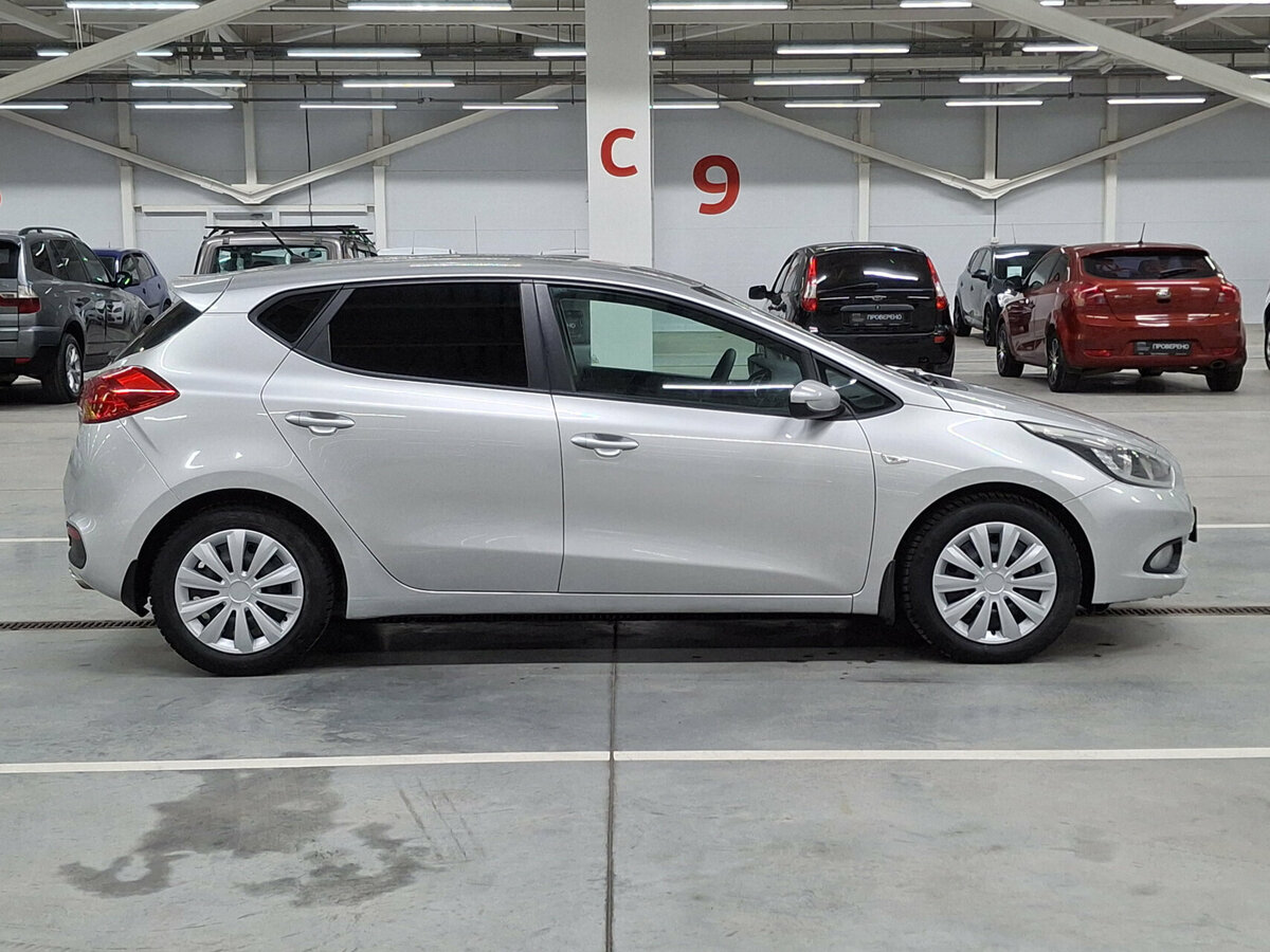 Kia Ceed 2013 года с пробегом. Фото: #3