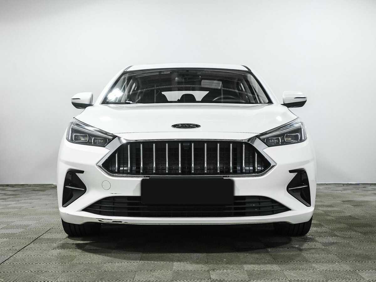 JAC J7 2023 года с пробегом. Фото: #1