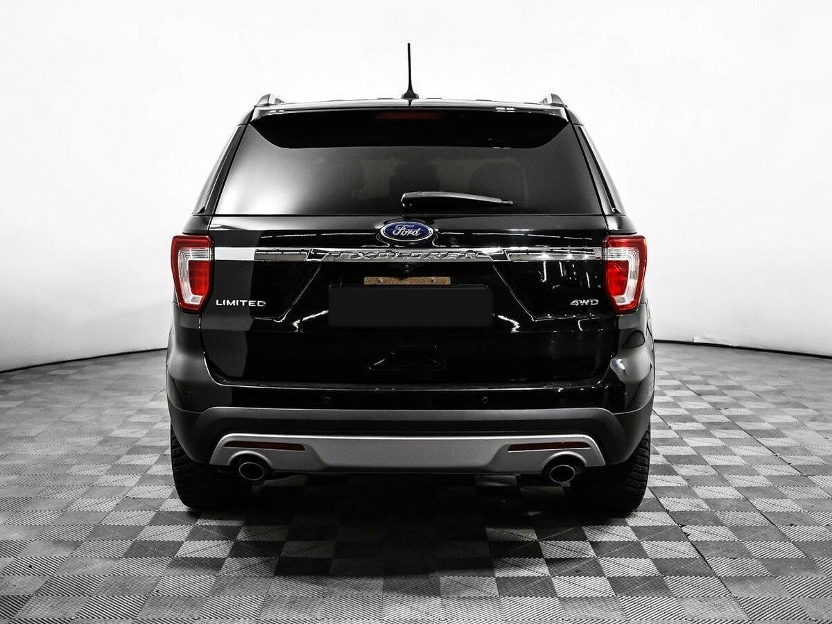 Ford Explorer 2017 года с пробегом. Фото: #5