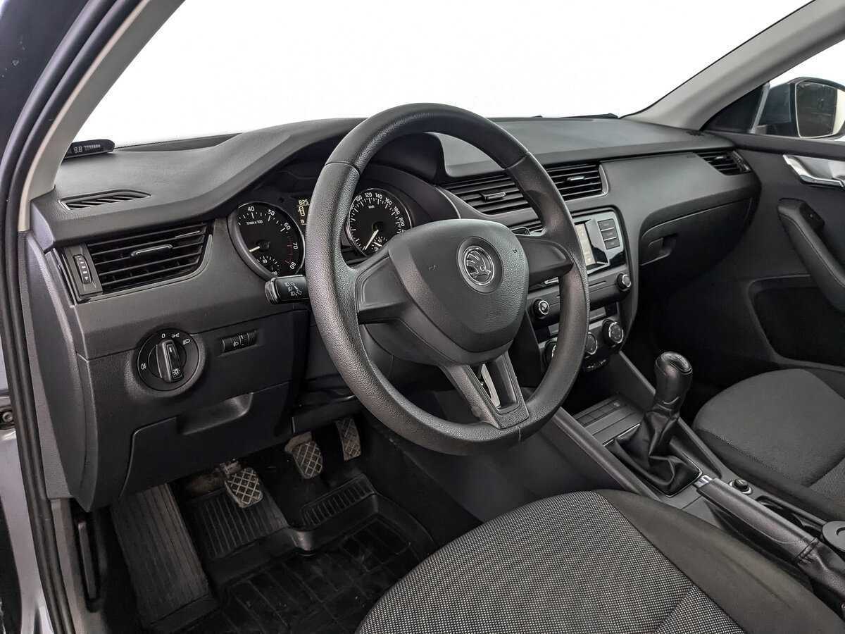 Skoda Octavia 2015 года с пробегом. Фото: #10