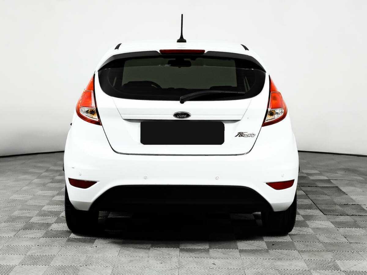Ford Fiesta 2016 года с пробегом. Фото: #5
