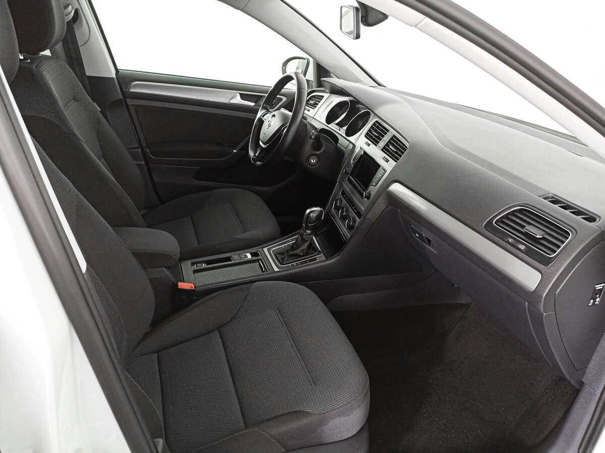 Volkswagen Golf 2014 года с пробегом. Фото: #8