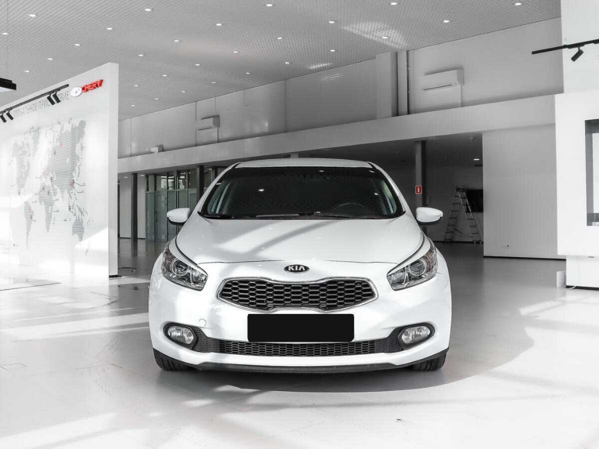 Kia Ceed 2013 года с пробегом. Фото: #1