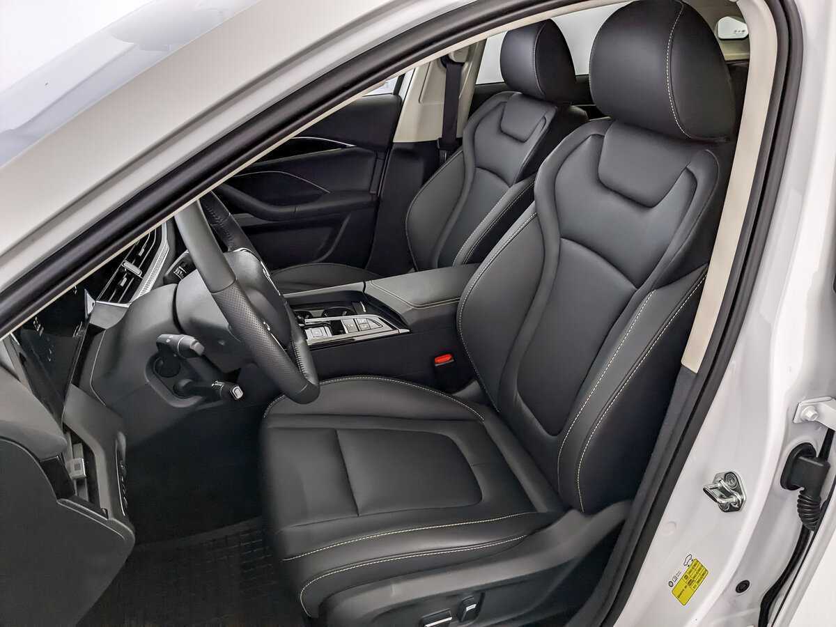 FAW Bestune B70 2023 года с пробегом. Фото: #17