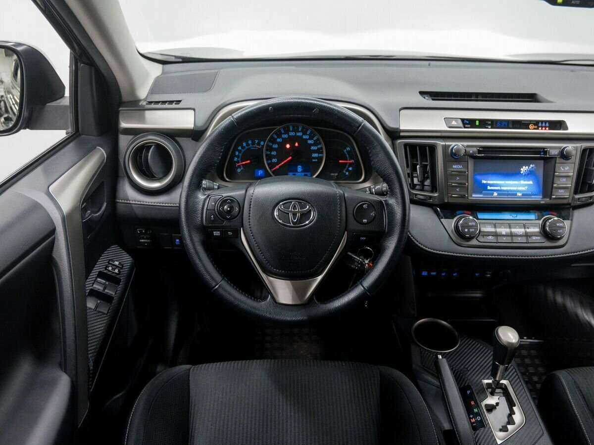 Toyota RAV4 2014 года с пробегом. Фото: #11