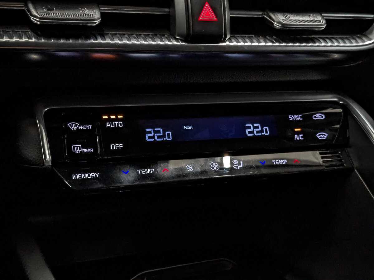 Kia K5 2022 года с пробегом. Фото: #18