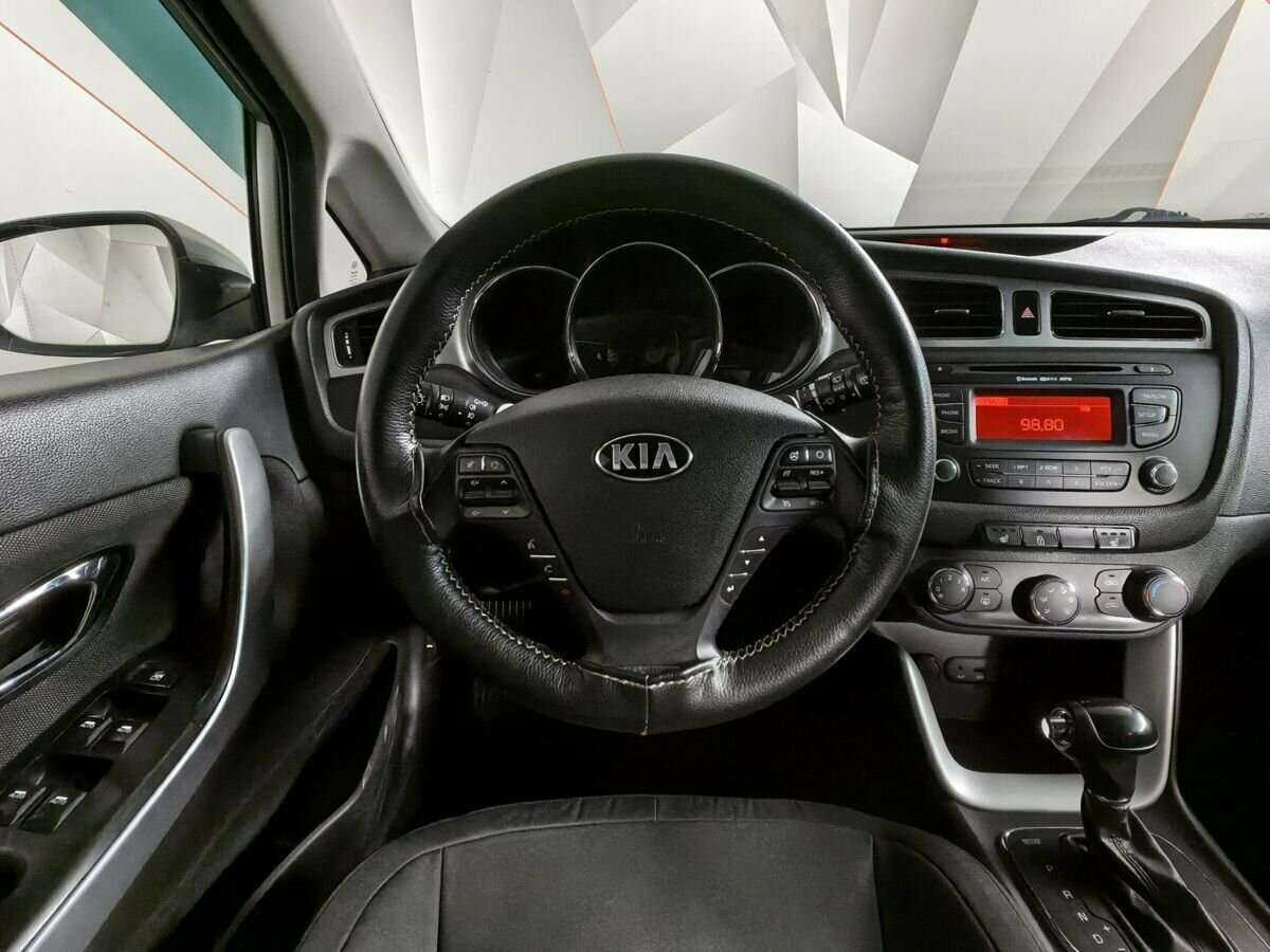 Kia Ceed 2013 года с пробегом. Фото: #14