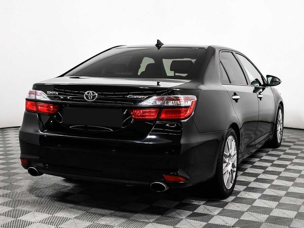Toyota Camry 2017 года с пробегом. Фото: #4