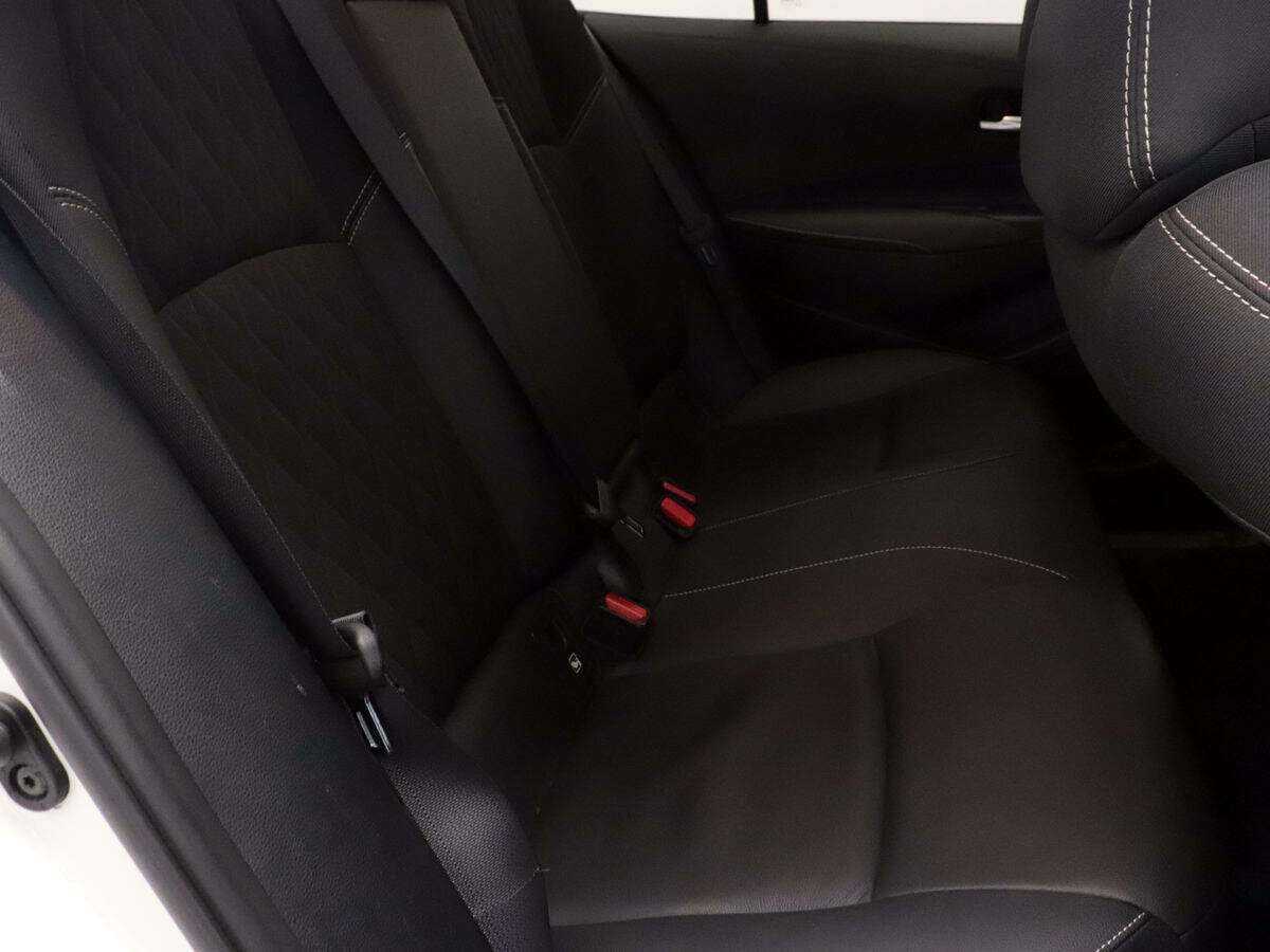 Toyota Corolla 2019 года с пробегом. Фото: #7
