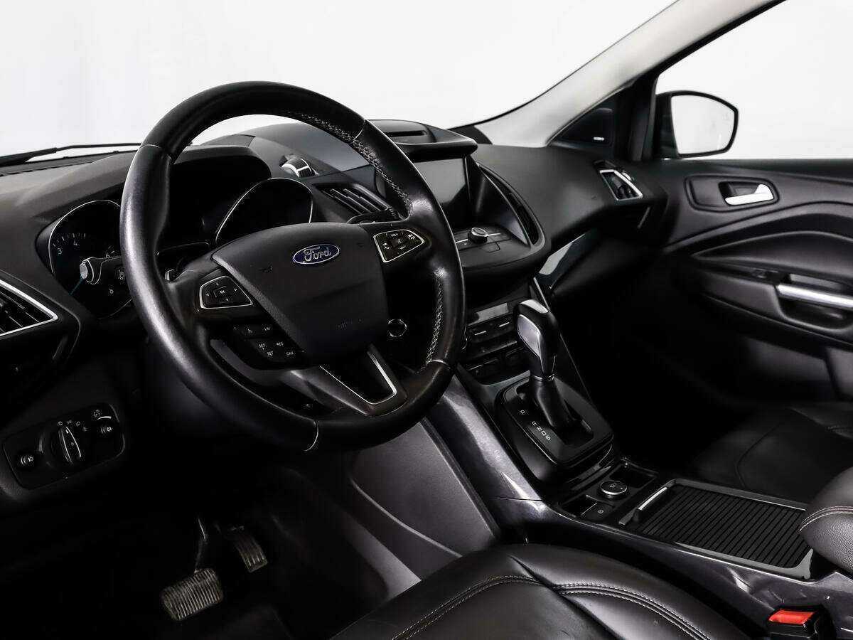 Ford Kuga 2016 года с пробегом. Фото: #6