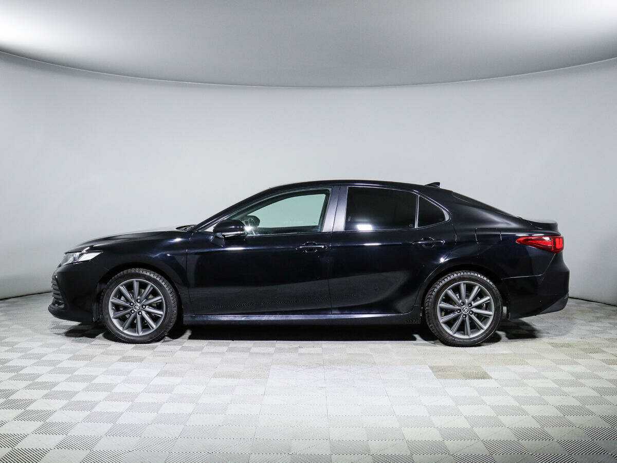 Toyota Camry 2021 года с пробегом. Фото: #7