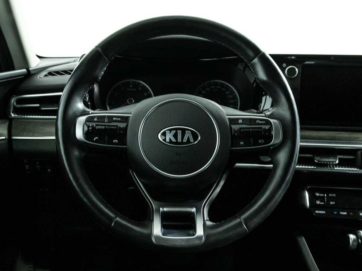Kia K5 2021 года с пробегом. Фото: #24