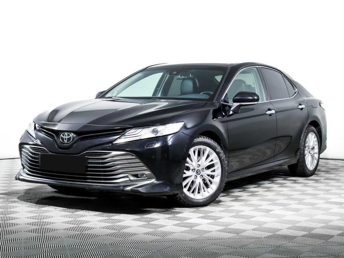Toyota Camry 2018 года с пробегом. Фото: #0