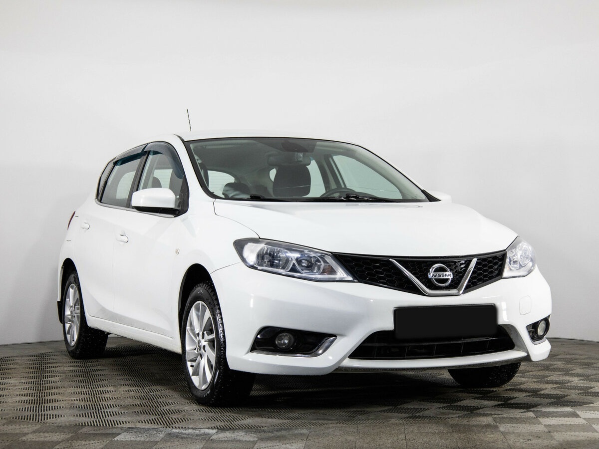 Nissan Tiida 2015 года с пробегом. Фото: #2