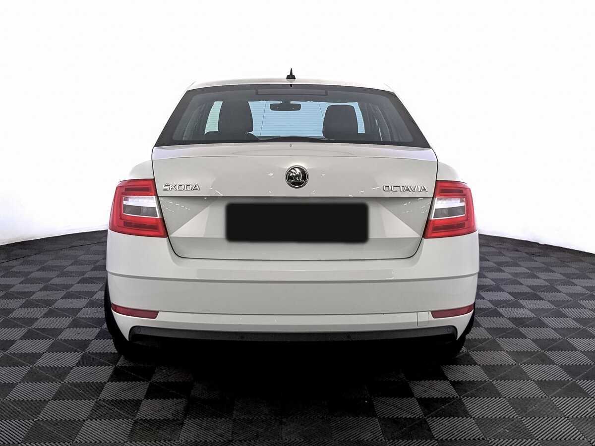 Skoda Octavia 2017 года с пробегом. Фото: #5