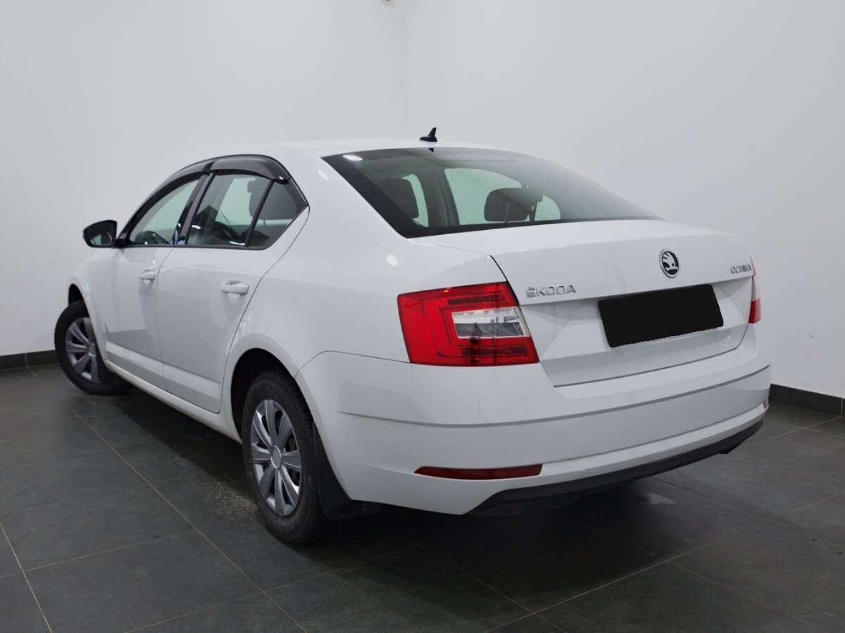 Skoda Octavia 2019 года с пробегом. Фото: #2