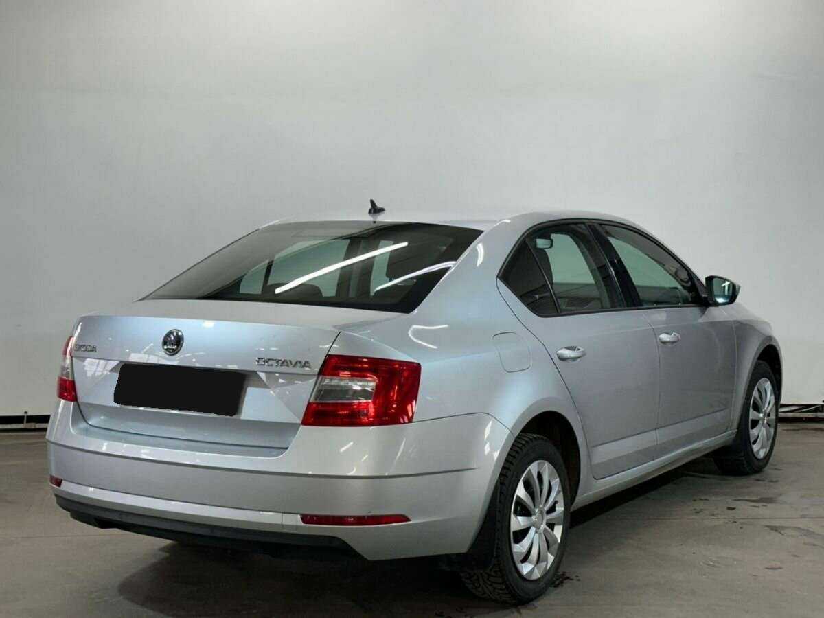 Skoda Octavia 2018 года с пробегом. Фото: #4