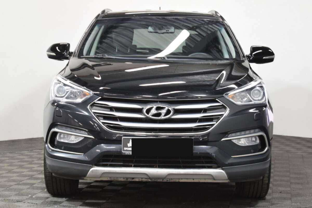 Hyundai Santa Fe 2016 года с пробегом. Фото: #1