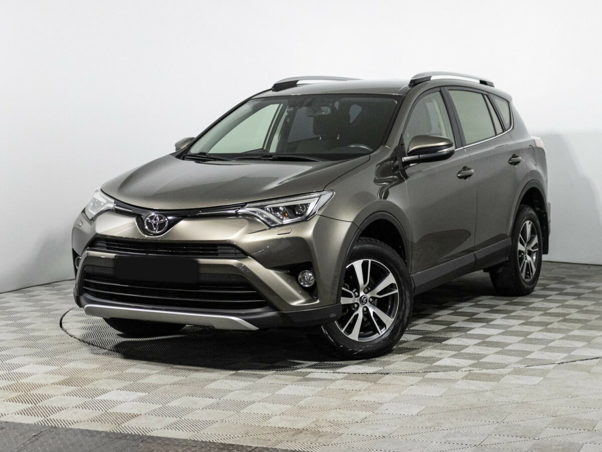 Toyota RAV4 2015 года с пробегом. Посмотреть фото