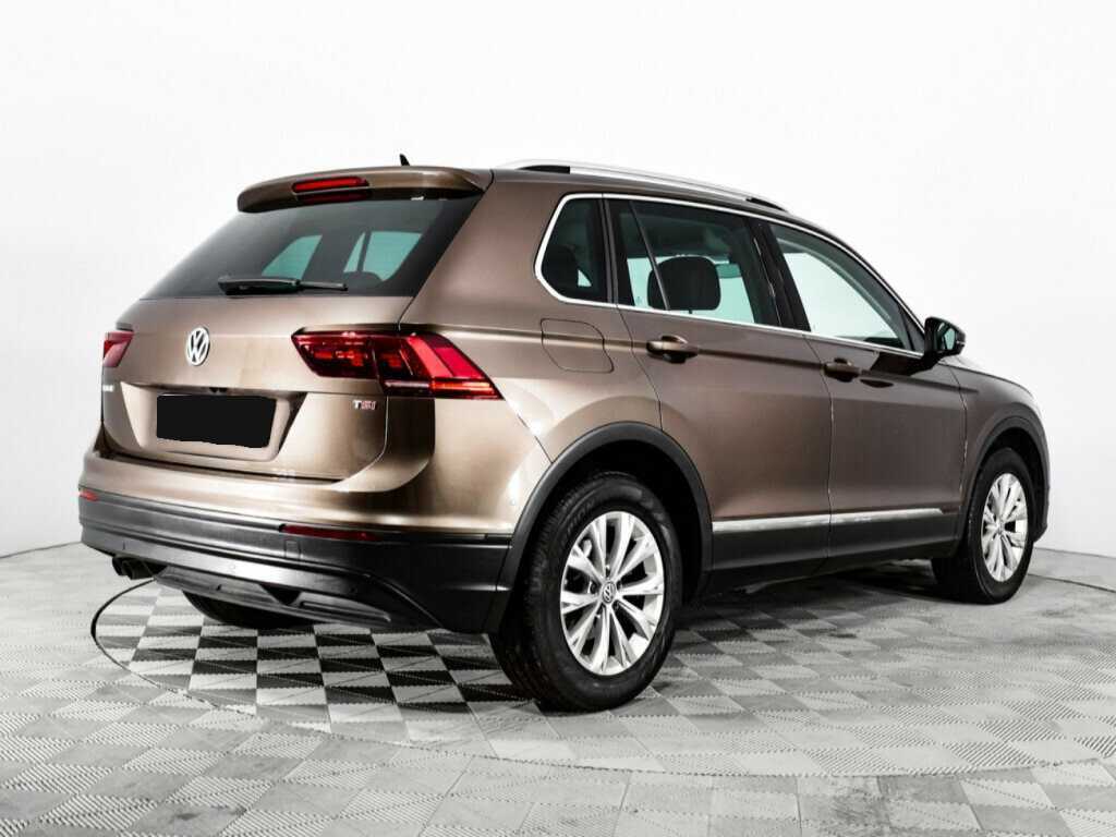 Volkswagen Tiguan 2017 года с пробегом. Фото: #4