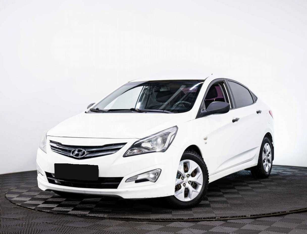 Hyundai Solaris 2014 года с пробегом. Посмотреть фото