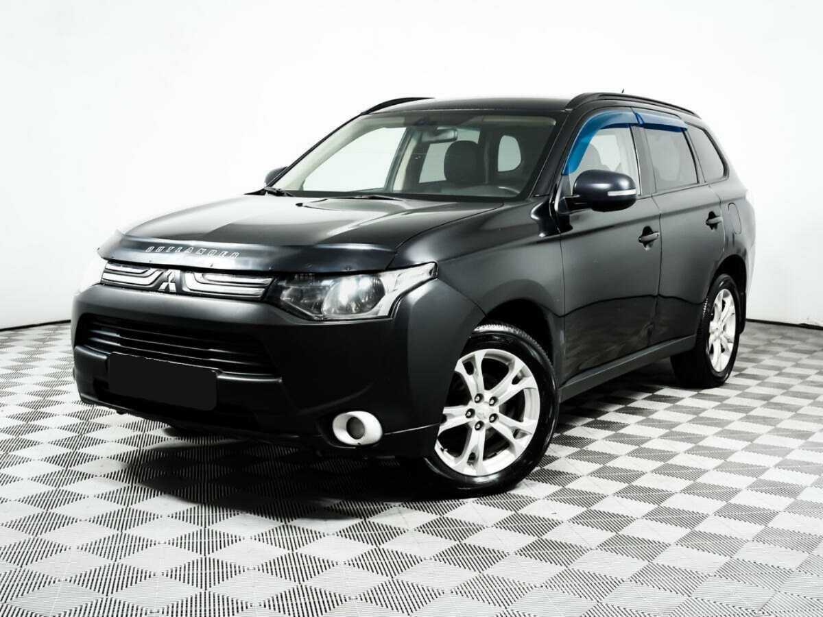 Mitsubishi Outlander 2012 года с пробегом. Посмотреть фото