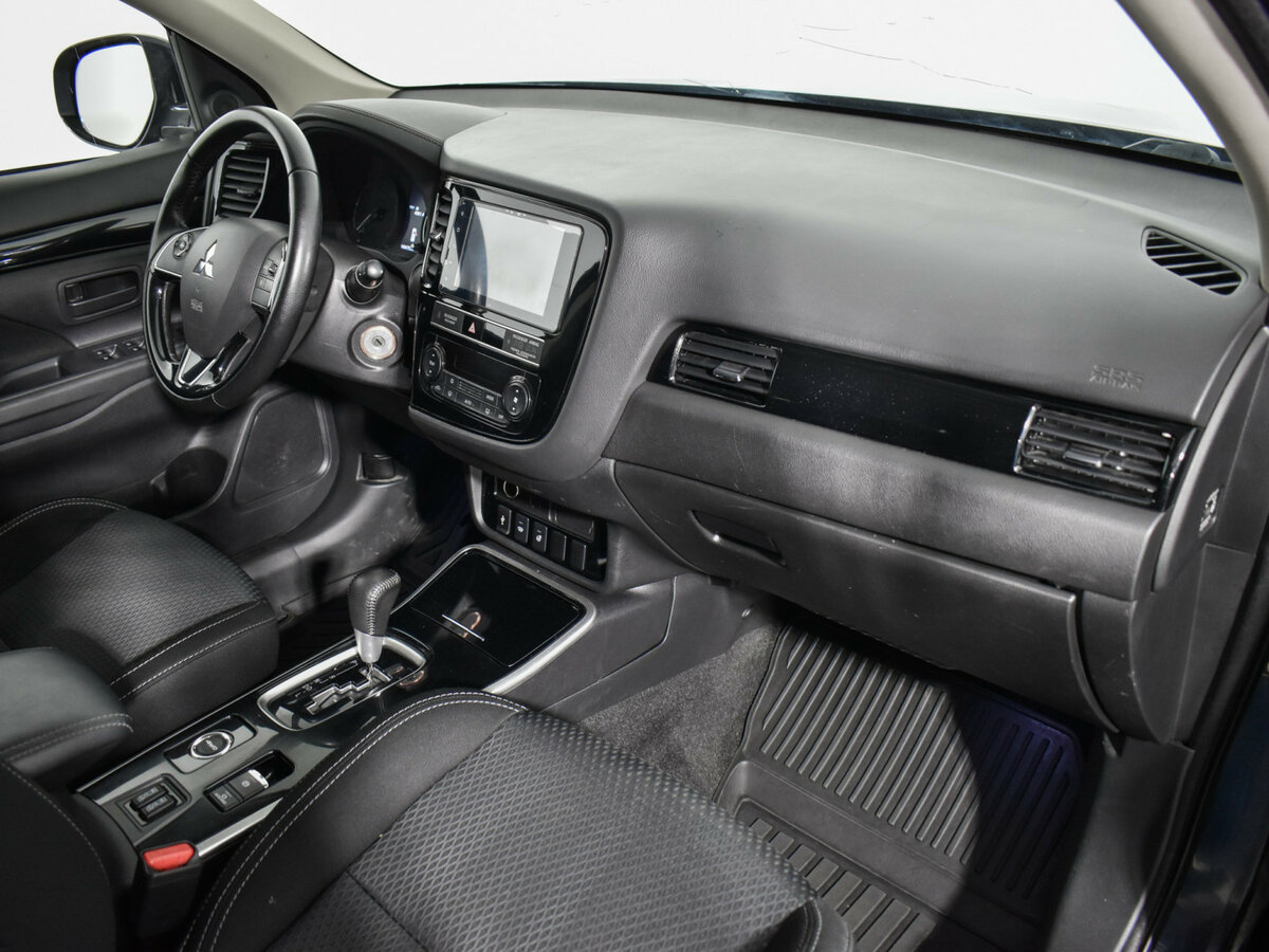 Mitsubishi Outlander 2019 года с пробегом. Фото: #11