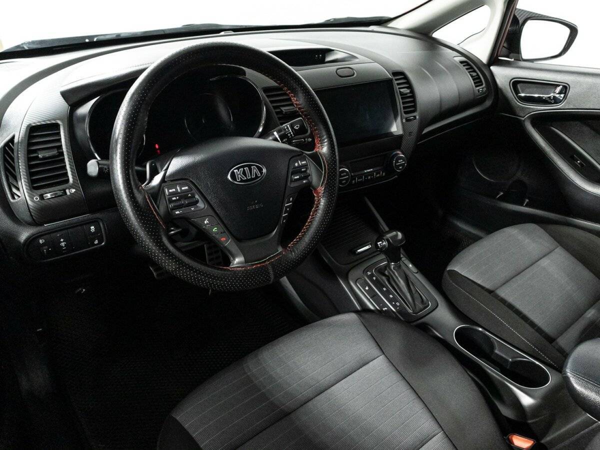 Kia Cerato 2014 года с пробегом. Фото: #10