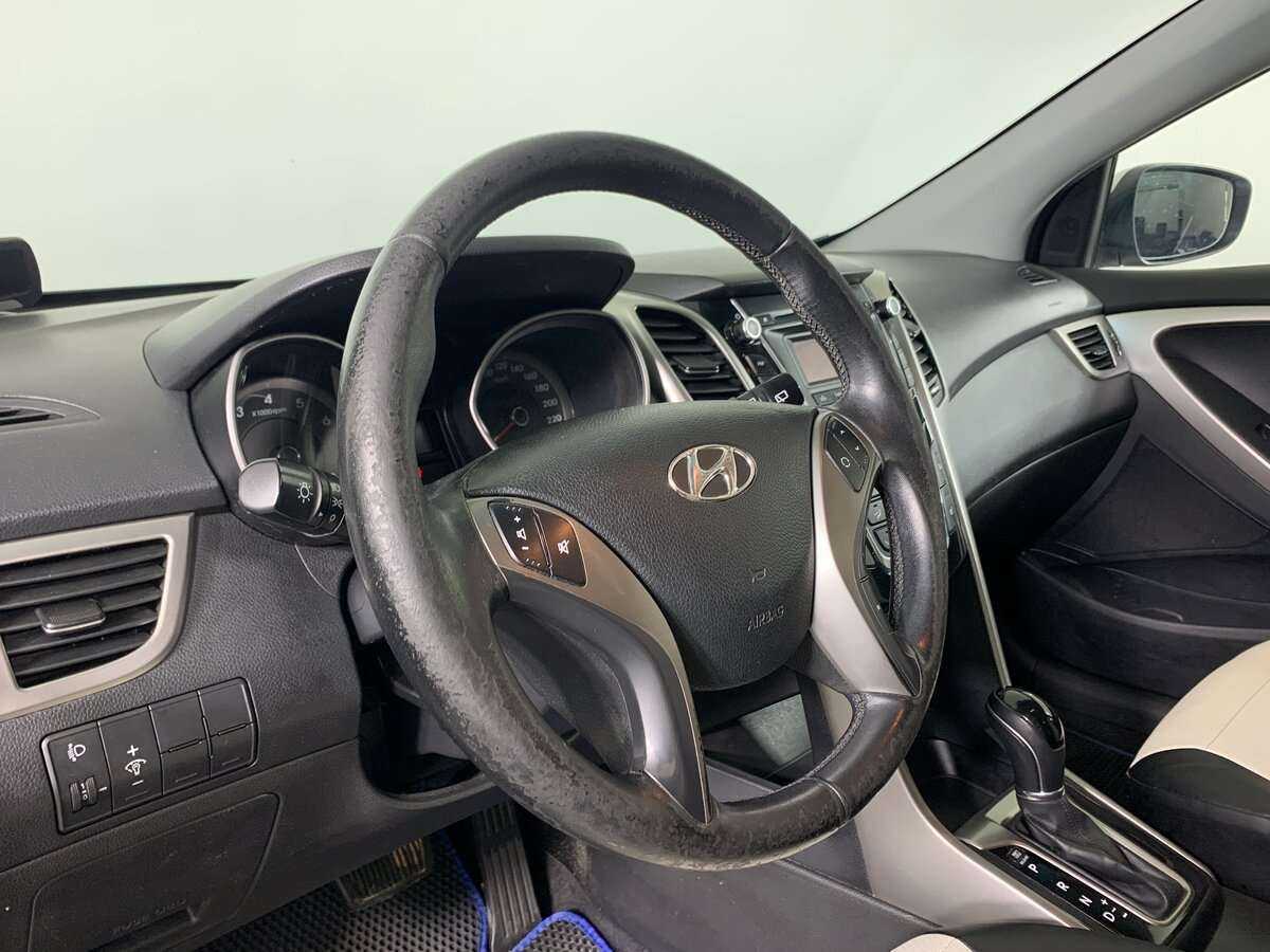 Hyundai i30 2012 года с пробегом. Фото: #8