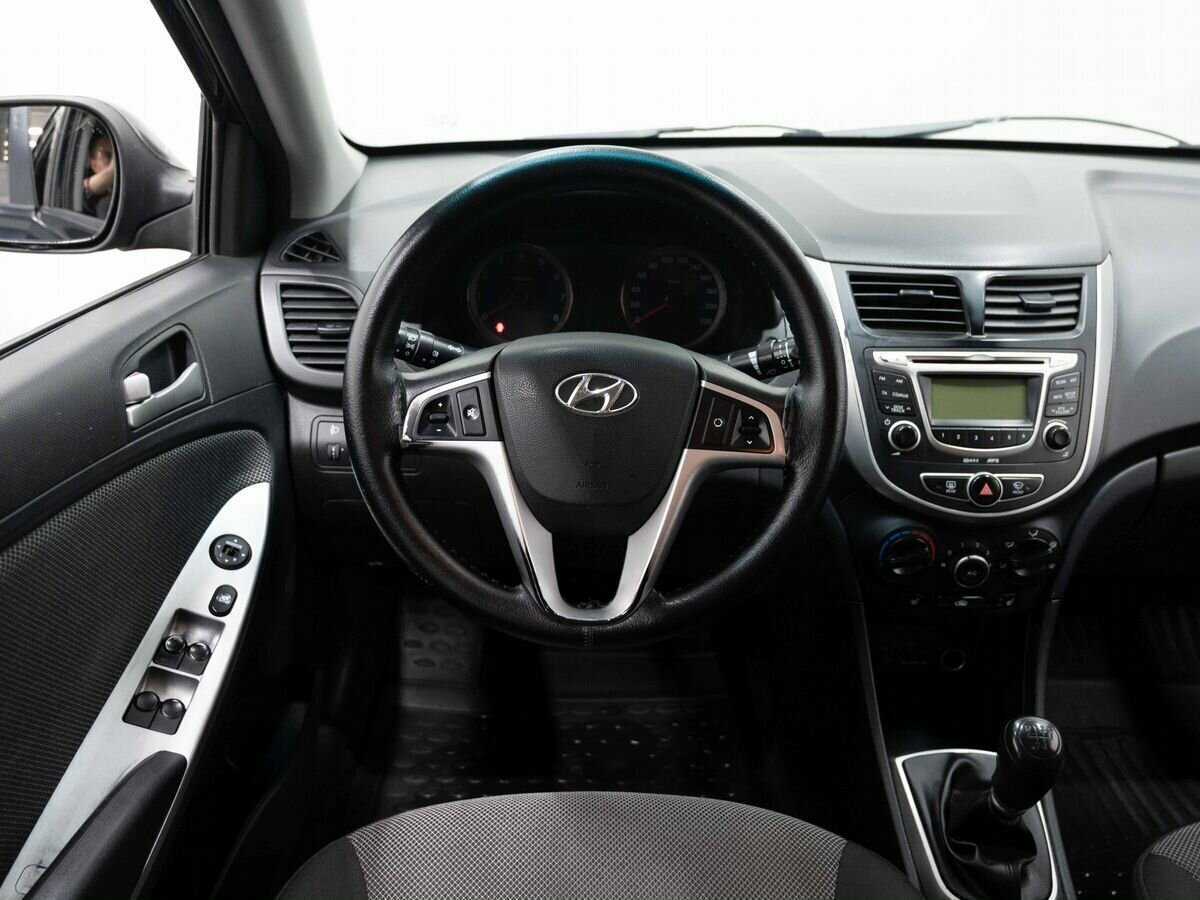Hyundai Solaris 2013 года с пробегом. Фото: #13