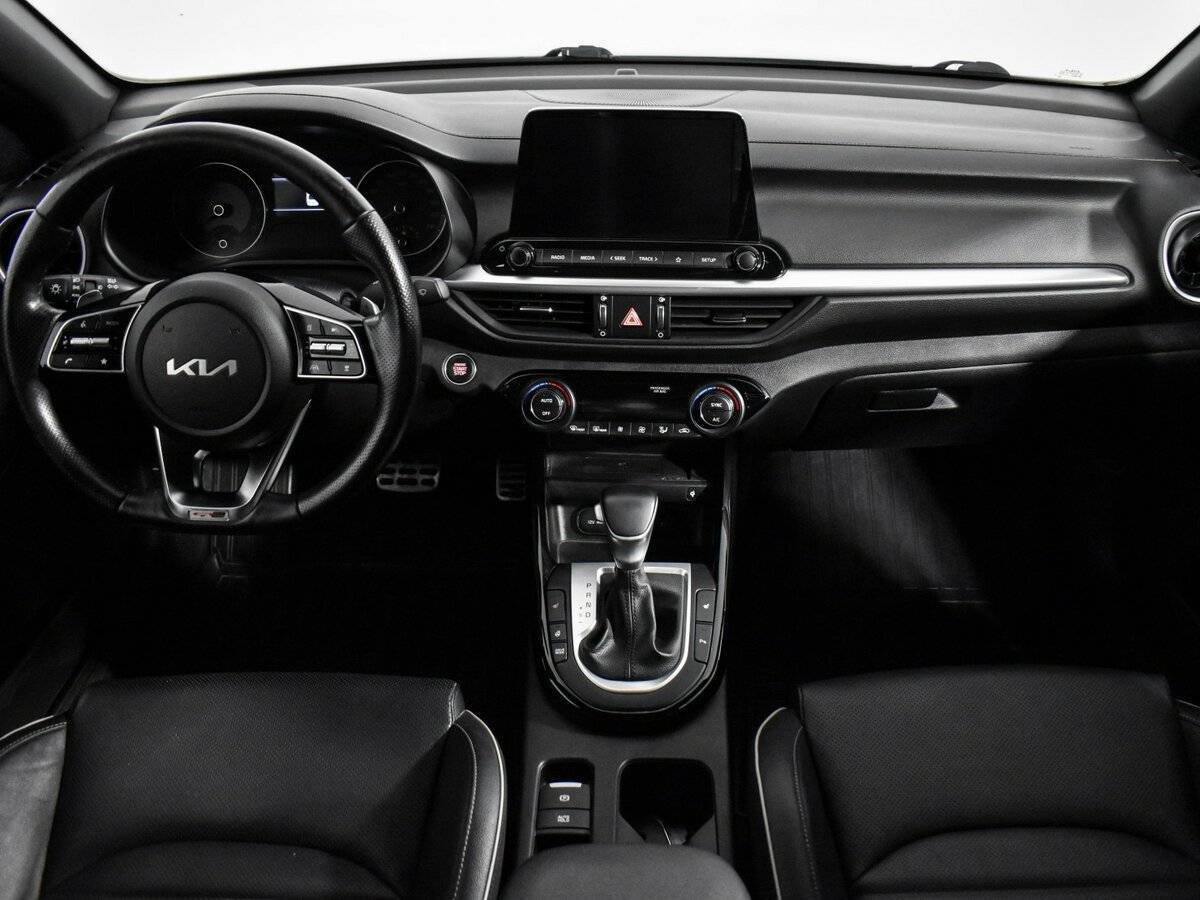 Kia Cerato 2022 года с пробегом. Фото: #11