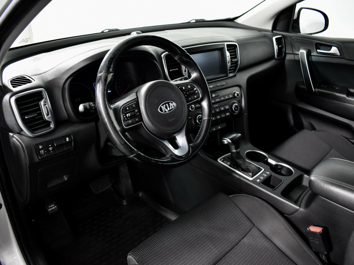 Kia Sportage 2017 года с пробегом. Фото: #8