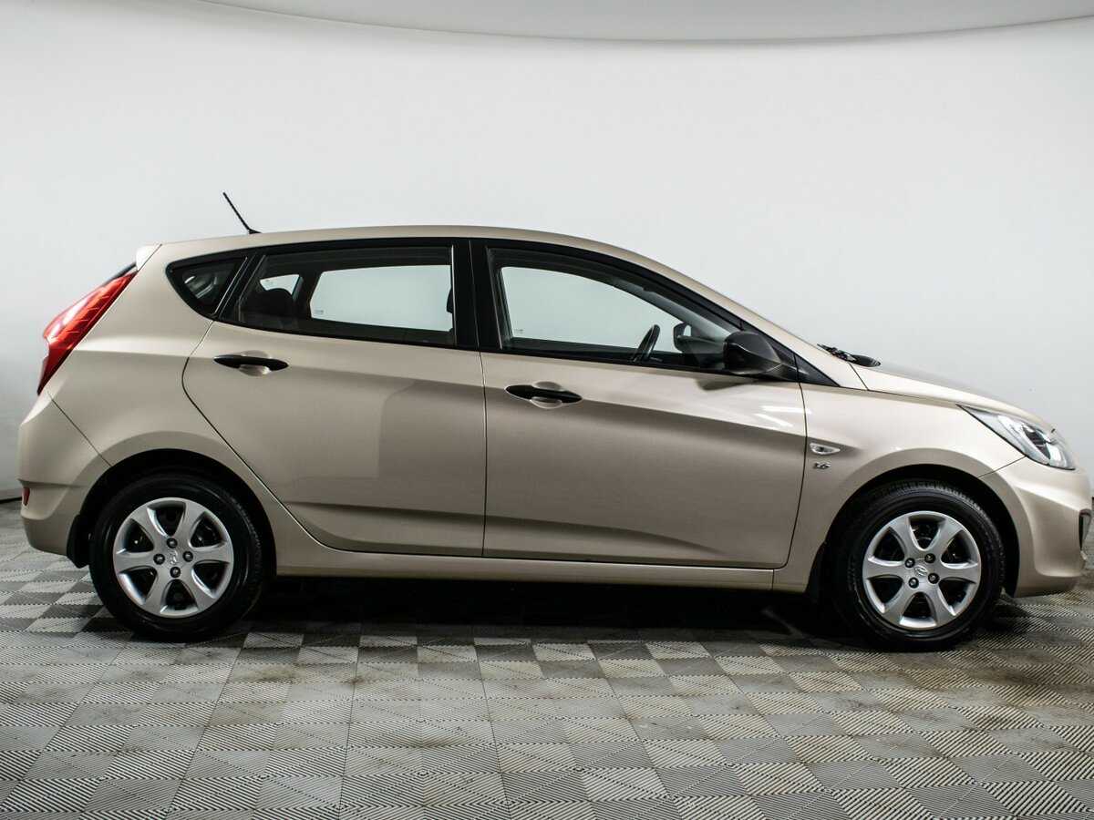 Hyundai Solaris 2013 года с пробегом. Фото: #3
