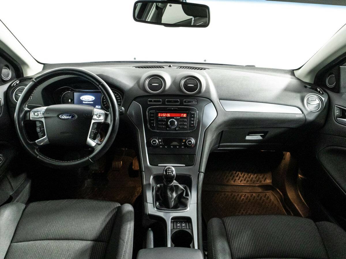 Ford Mondeo 2013 года с пробегом. Фото: #12