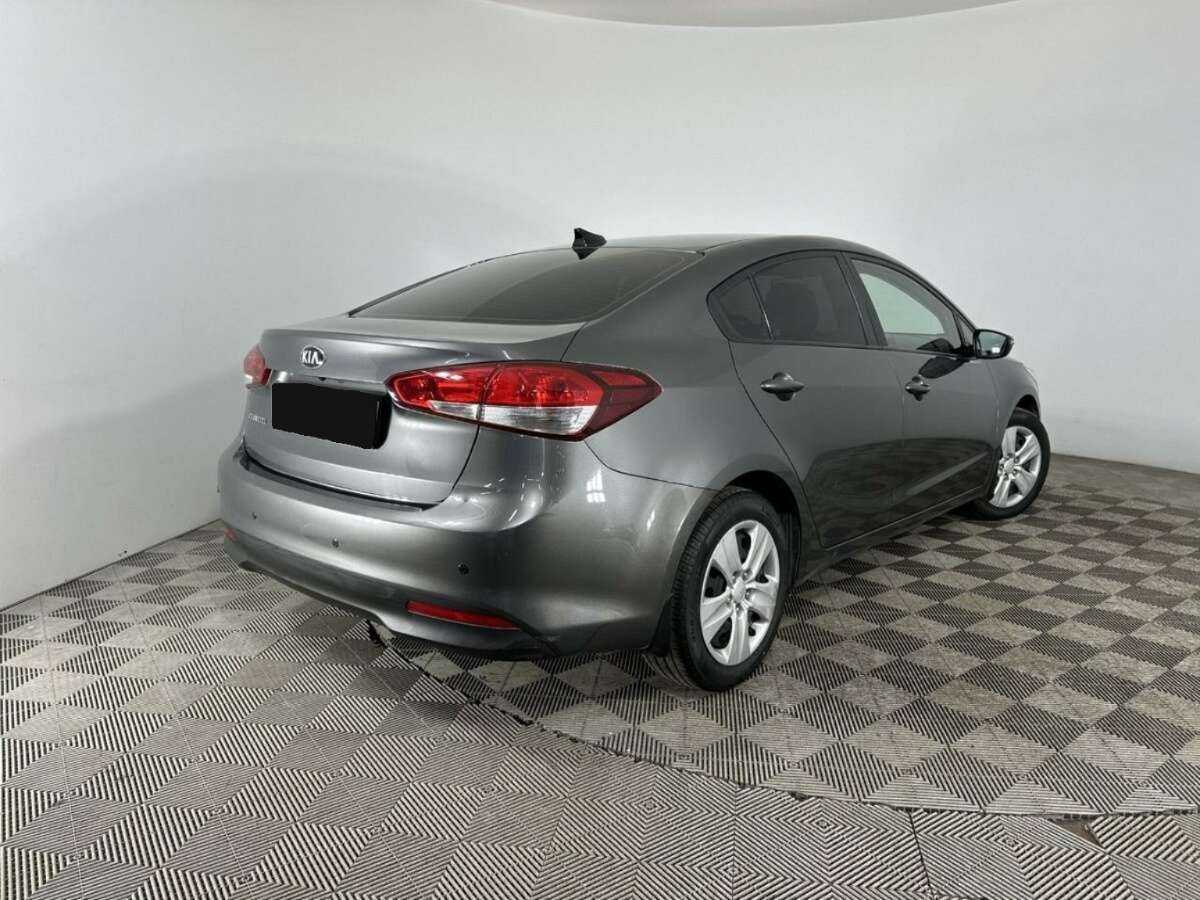 Kia Cerato 2019 года с пробегом. Фото: #5