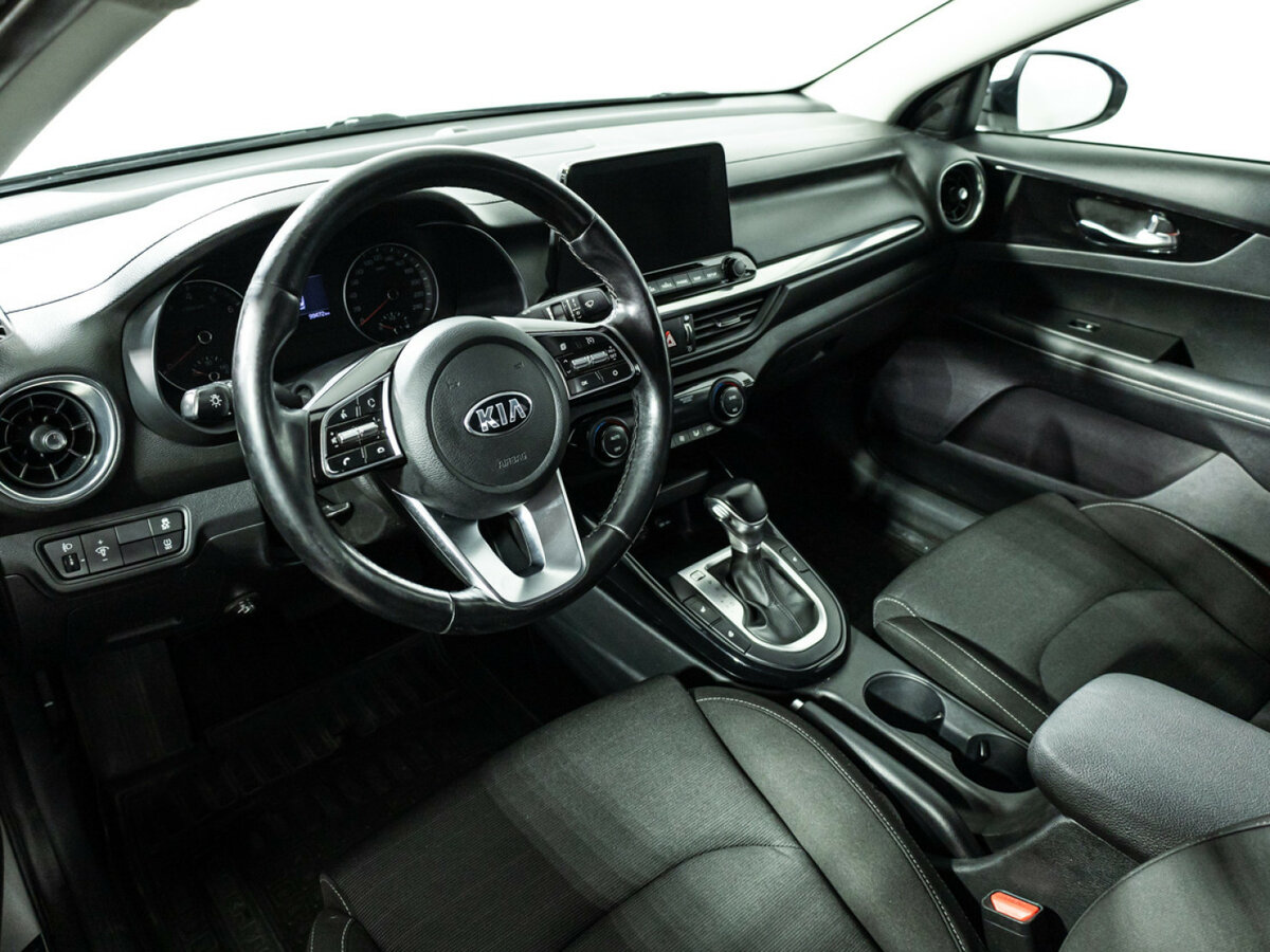 Kia Cerato 2019 года с пробегом. Фото: #10