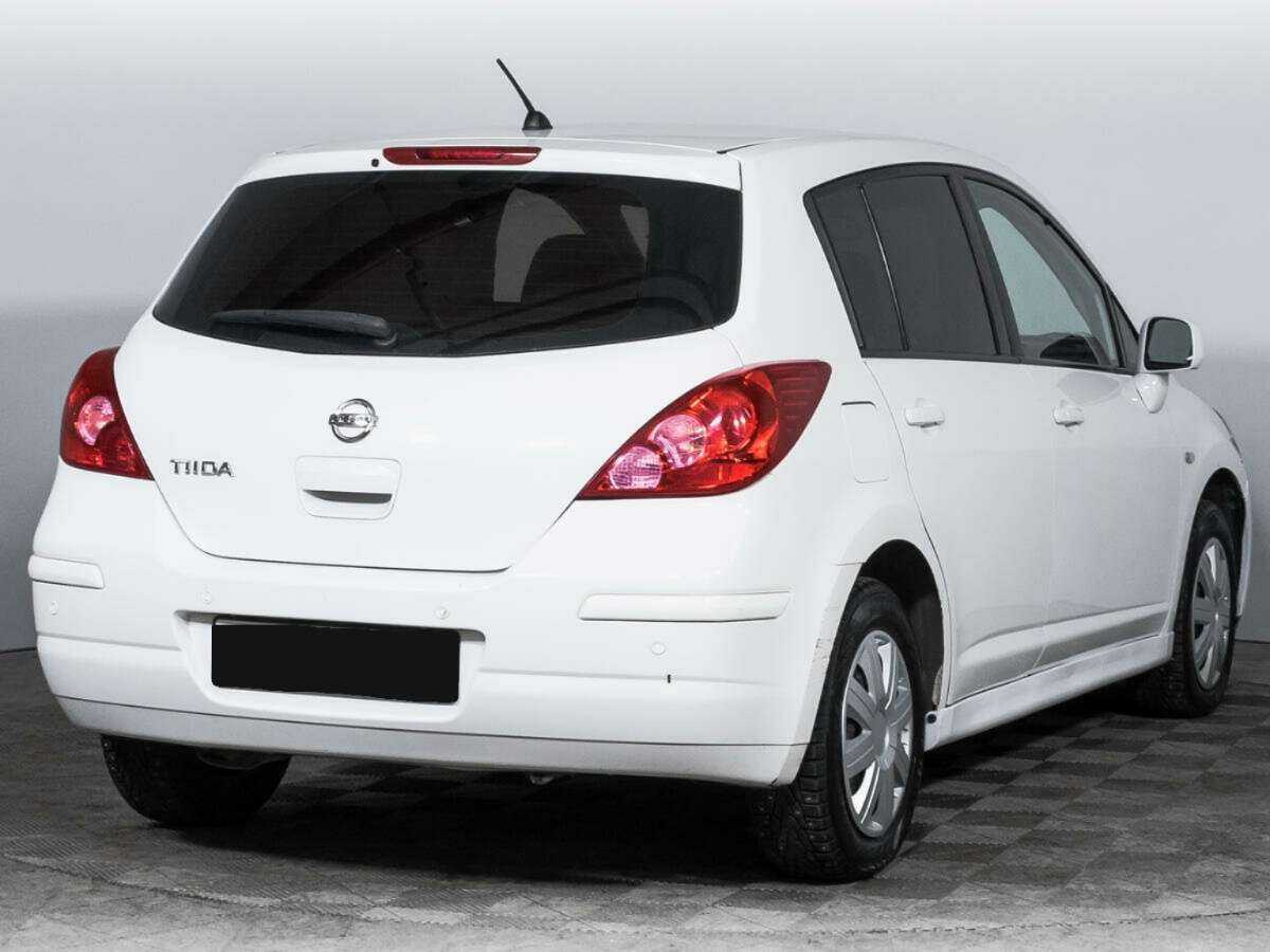 Nissan Tiida 2013 года с пробегом. Фото: #4