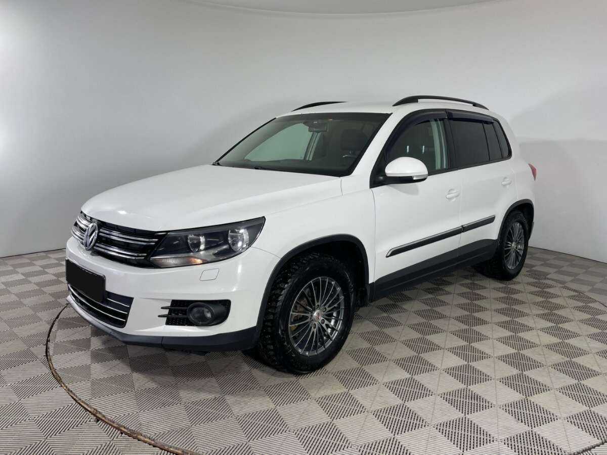 Volkswagen Tiguan 2013 года с пробегом. Посмотреть фото