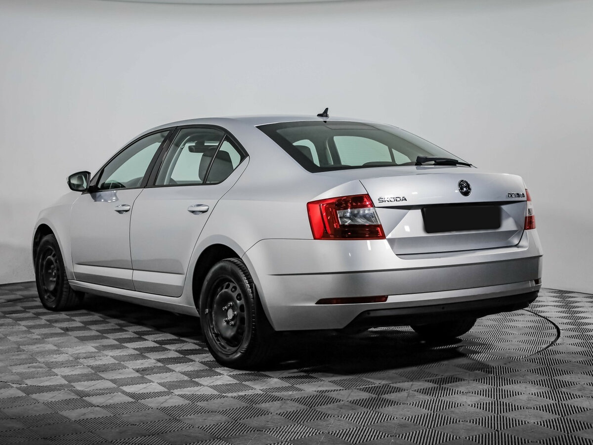 Skoda Octavia 2020 года с пробегом. Фото: #6